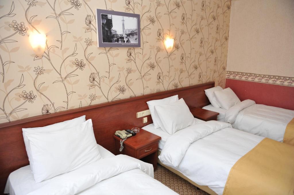 Saray Hotel Одрин Стая снимка